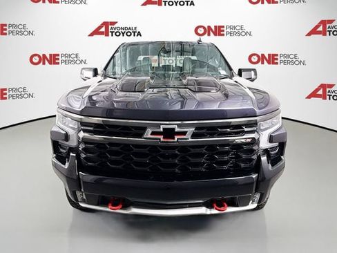 Used 2023 Chevrolet Silverado 1500 ZR2 w/ Technology Package AWD/4WD image 2