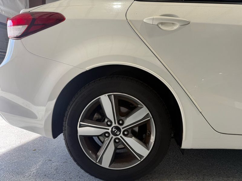 Used 2018 Kia Forte S FWD image 12