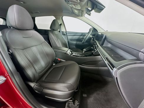 Used 2025 Hyundai Tucson SEL FWD image 30