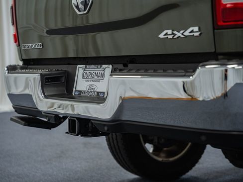 Used 2020 RAM 2500 Big Horn w/ Level 2 Equipment Group AWD/4WD image 11