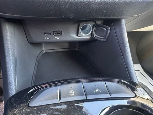 New 2026 Buick Envista Sport Touring w/ Convenience I Package FWD image 27