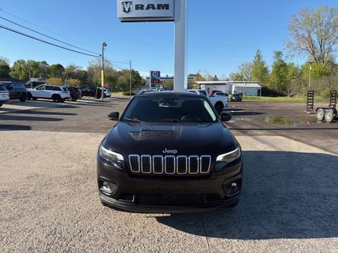 Used 2021 Jeep Cherokee Latitude Lux w/ Comfort/Convenience Group AWD/4WD image 2