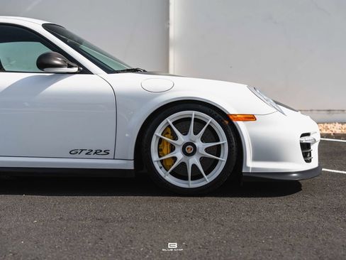Used 2011 Porsche 911 GT2 RS RWD image 24