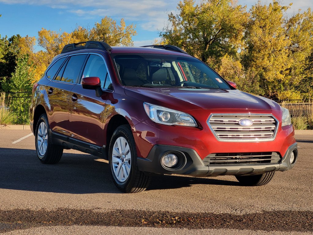 Used 2015 Subaru Outback 2.5i Premium AWD/4WD image 8