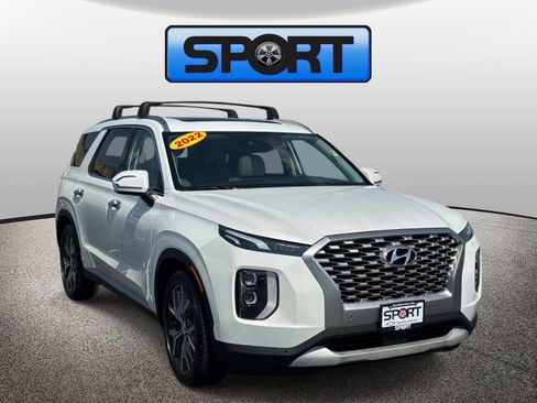 Used 2022 Hyundai Palisade SEL w/ Premium Package AWD/4WD image 3