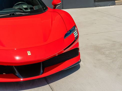 Used 2021 Ferrari SF90 Stradale AWD/4WD image 34