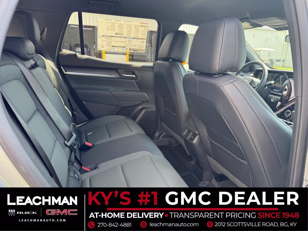 New 2027 GMC Terrain AT4 w/ LPO, Floor Liner Package AWD/4WD image 29