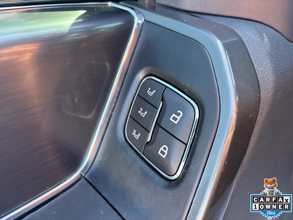 Used 2023 Ford F150 Lariat w/ Equipment Group 502A High AWD/4WD image 18