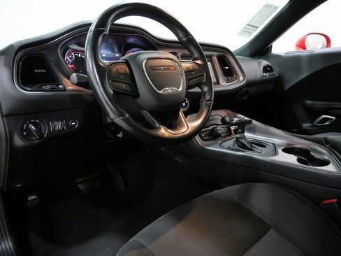 Used 2023 Dodge Challenger R/T image 11