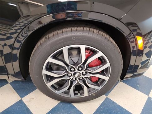 New 2025 Cadillac XT6 Sport w/ Technology Package image 26