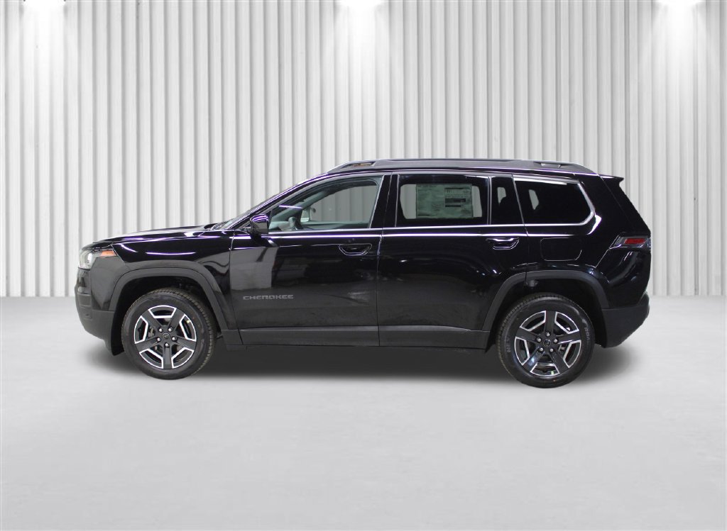 New 2026 Jeep Cherokee Laredo AWD/4WD image 7