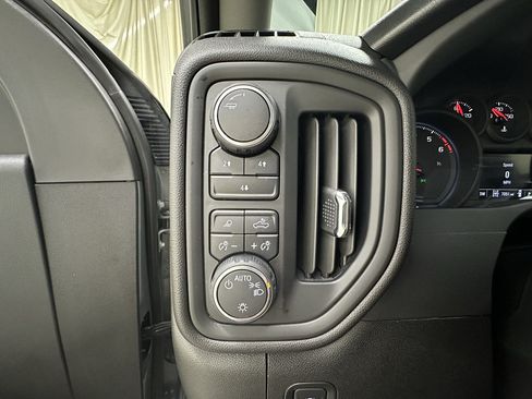 Certified 2025 Chevrolet Silverado 2500 W/T w/ WT/CX Safety Package AWD/4WD image 19