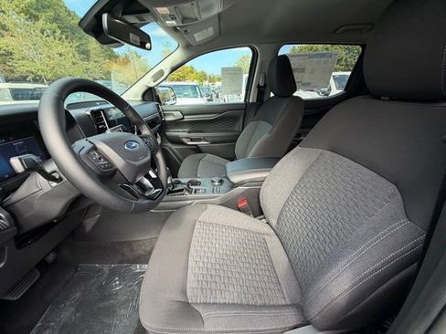 New 2025 Ford Ranger XLT w/ Trailer Tow Package image 16