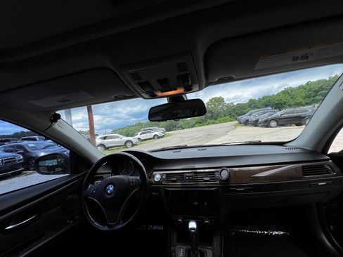 Used 2011 BMW 328i xDrive Coupe AWD/4WD image 12