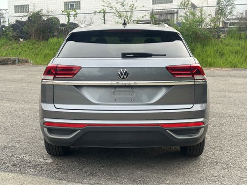 Used 2020 Volkswagen Atlas Cross Sport S FWD image 7