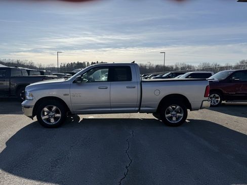 Used 2017 RAM 1500 Big Horn image 9