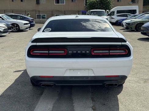 Used 2018 Dodge Challenger R/T Scat Pack image 3