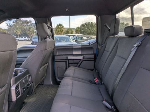 Used 2020 Ford F150 XLT w/ Equipment Group 302A Luxury image 13