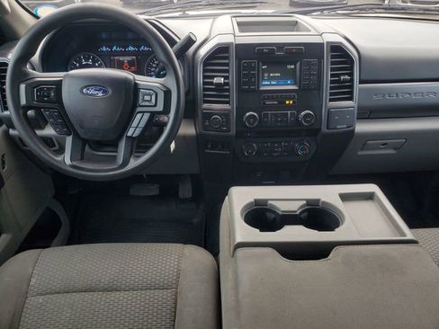 Used 2018 Ford F250 XLT w/ XLT Value Package image 26