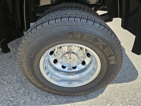 Used 2024 RAM 3500 Laramie AWD/4WD image 14