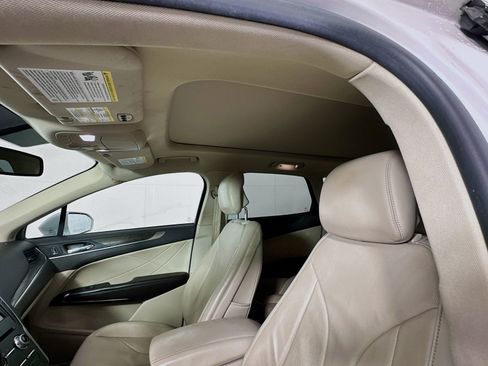 Used 2017 Lincoln MKC Reserve FWD image 22