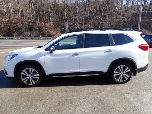 Used 2022 Subaru Ascent Touring w/ Popular Package #2A image 9