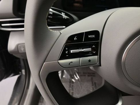 New 2026 Hyundai Elantra SEL Sport Premium FWD image 18