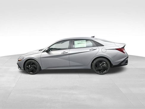 Certified 2026 Hyundai Elantra Sport FWD image 6
