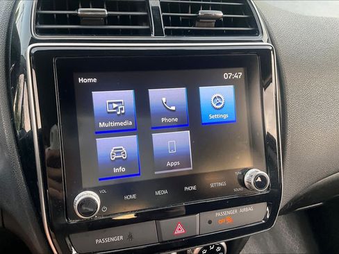 Used 2023 Mitsubishi Outlander Sport SE AWD/4WD image 32