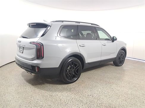 Used 2025 Kia Telluride SX Prestige X-Line image 5