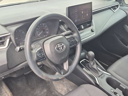 Used 2023 Toyota Corolla LE FWD image 10