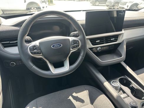 New 2026 Ford Explorer Active image 53