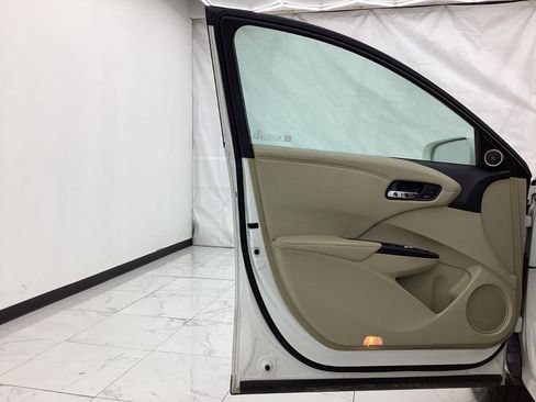 Used 2014 Acura RDX FWD image 18