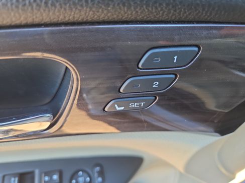 Used 2017 Honda Accord Touring image 29