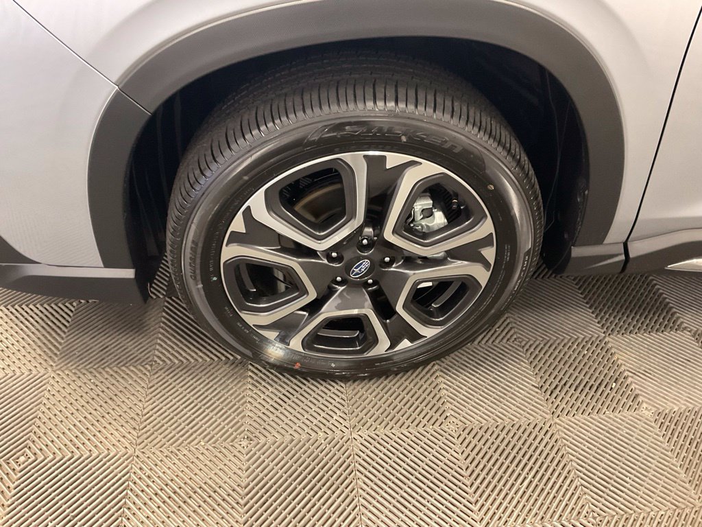 New 2026 Subaru Forester Premium AWD/4WD image 9