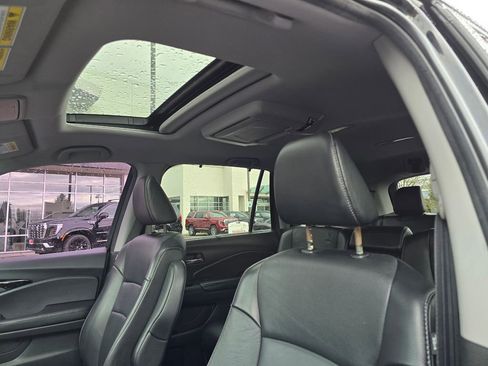 Used 2019 Honda Pilot Touring image 62