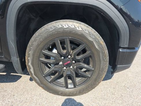Used 2024 GMC Sierra 1500 Elevation AWD/4WD image 4