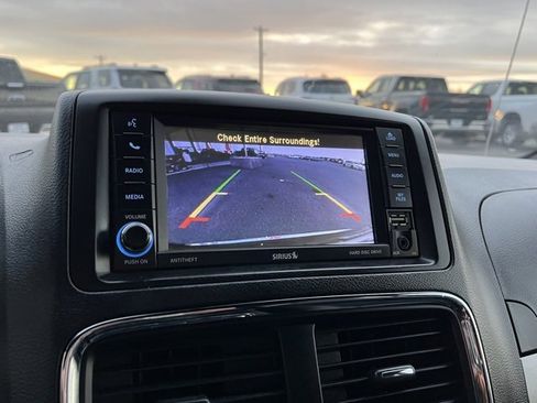 Used 2019 Dodge Grand Caravan GT image 44