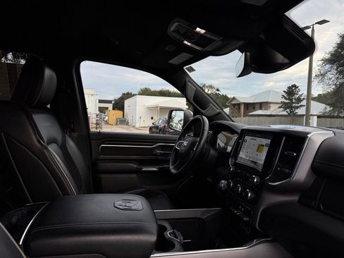 Used 2024 RAM 1500 Laramie image 29