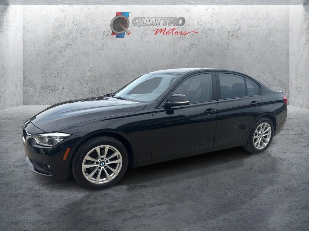 Used 2018 BMW 320i xDrive Sedan AWD/4WD image 1