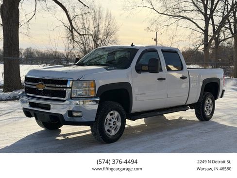 Used 2011 Chevrolet Silverado 2500 LT w/ Interior Plus Package image 1