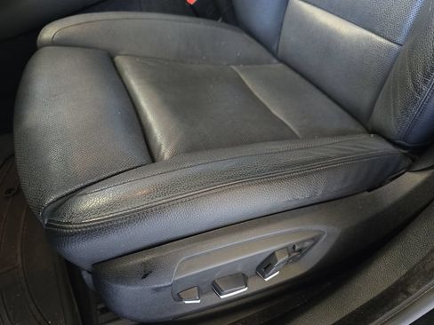 Used 2016 BMW 550i Gran Turismo xDrive AWD/4WD image 33
