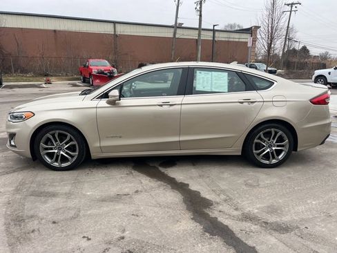 Used 2019 Ford Fusion Titanium image 8