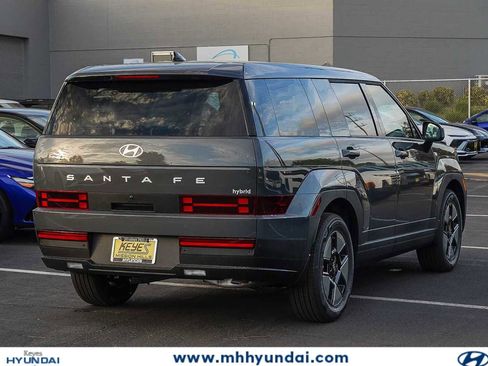 New 2026 Hyundai Santa Fe SE FWD image 4