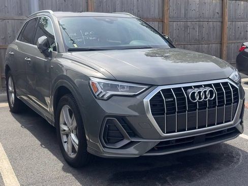 Used 2024 Audi Q3 2.0T Premium Plus AWD/4WD image 1