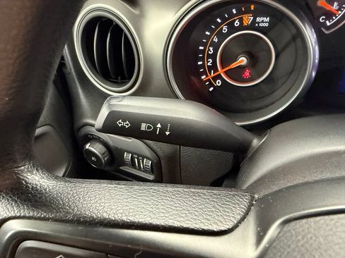 Used 2018 Jeep Wrangler Unlimited Sport AWD/4WD image 43