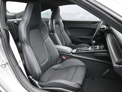 Certified 2026 Porsche 911 GT3 RWD image 30