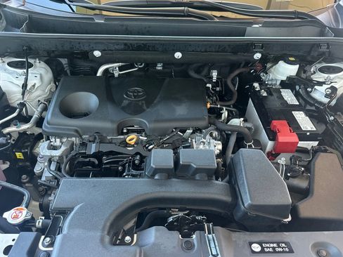 Used 2025 Toyota RAV4 XLE w/ Weather Package AWD/4WD image 35