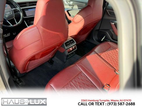 Used 2021 Audi S6 Premium Plus w/ S Sport Package image 24