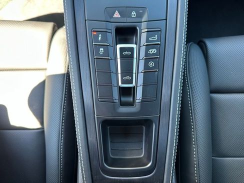Used 2025 Porsche 718 Boxster GTS image 24